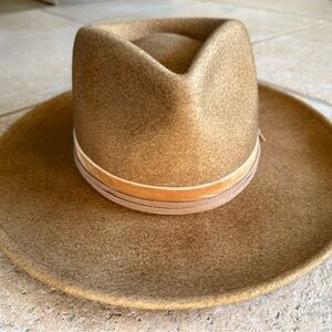 Stylish Tan Fedora Hat